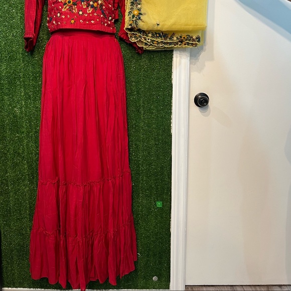 Handwork Lehenga choli.. - Picture 4 of 4